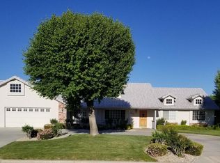 12875 Quail Summit Rd, Apple Valley, CA 92308