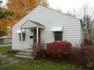 901 E Hazel St, Albion, IN 46701