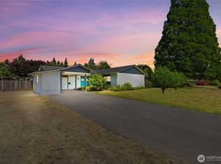 1203 137th St E, Tacoma, WA