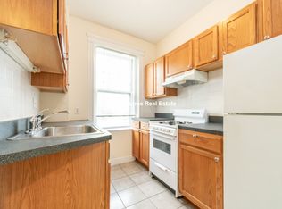 37R Wendell St #3, Cambridge, MA 02138