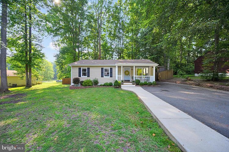 1st image of 6604 Plantation Forest Dr