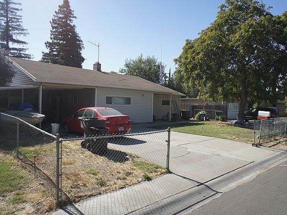 3rd image of 2318 W Christina Ave