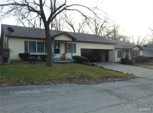 7 Melody Ln, Troy, MO 63379