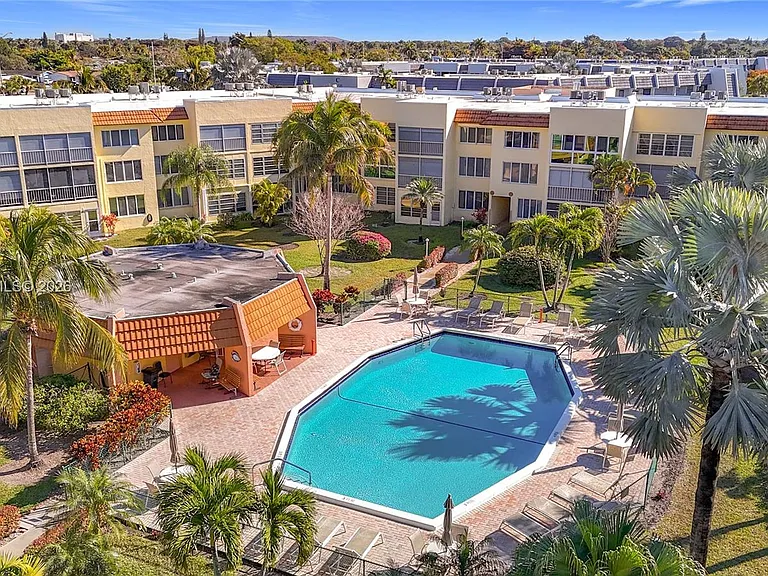 6750 Royal Palm Blvd #209E — Photo 18