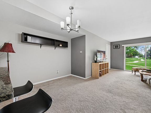 5th image of 9352 Bay Colony Dr APT 1E