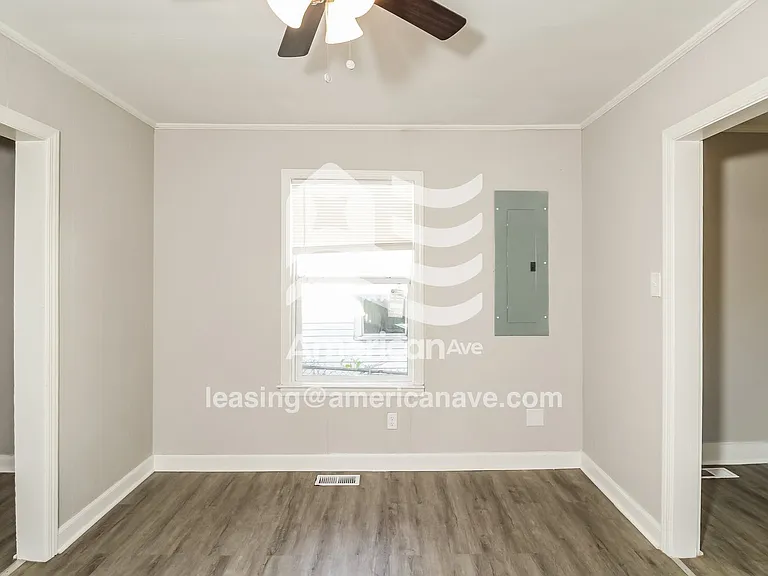 572091_008_wm_-_bedroom_13157160.jpg