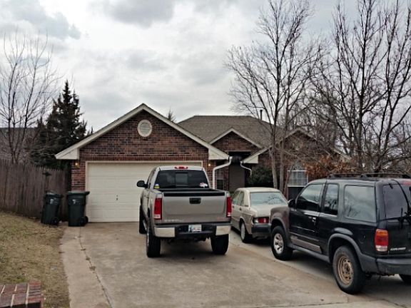 2nd image of 1200 Teakwood Dr