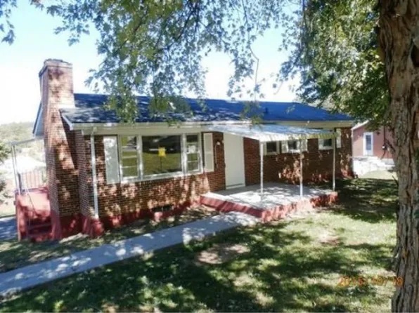 412 Merriwood Dr, Bristol, TN 37620