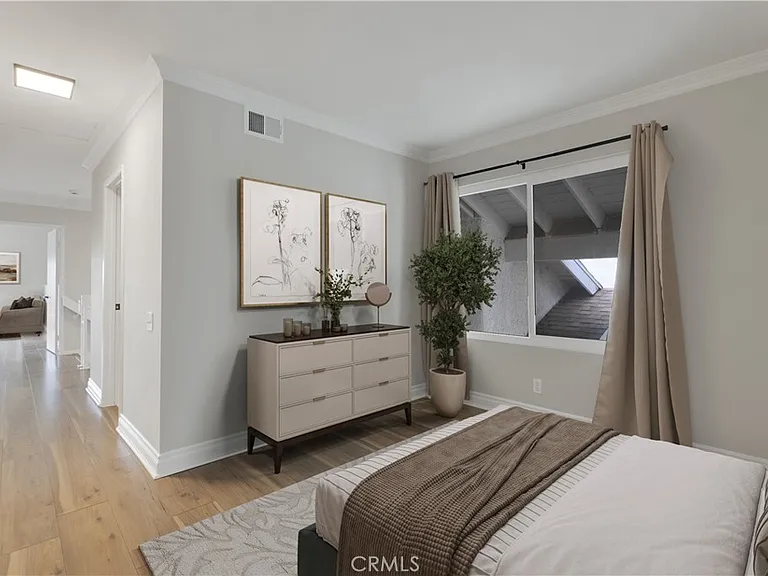 4895 N Buttercreek Rd — Photo 30