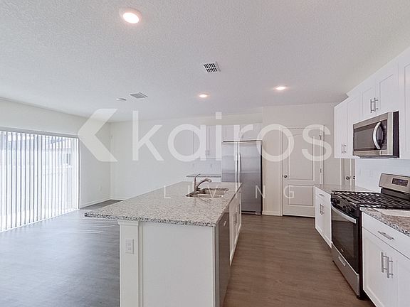 4th image of 32049 Katelin Cir