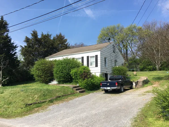315 Kensi Dr, Knoxville, TN 37912