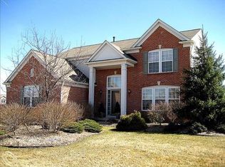 2077 Liberty St S, Canton, MI 48188