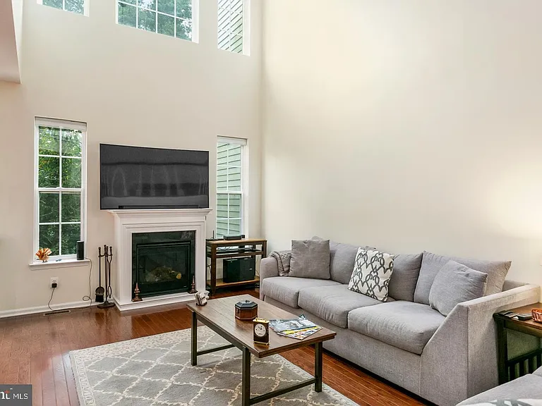 15 Overlook Dr — Photo 10