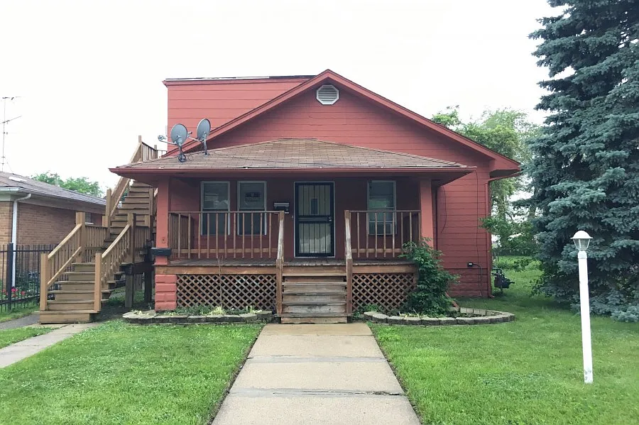 14714 Madison Ave photo 1