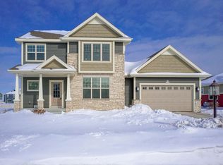 N60W21588 Legacy Trl, Menomonee Falls, WI 53051