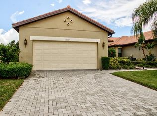 20127 Pezzana Dr, Venice, FL 34292