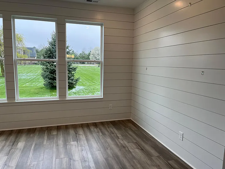 1741 Berwyn Ln — Photo 9