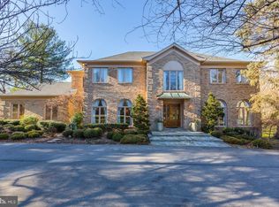 13521 Maidstone Ln, Potomac, MD 20854