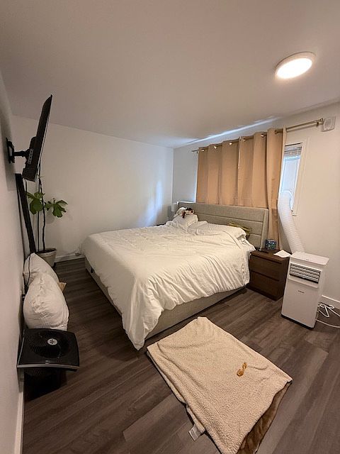 1st image of 9906 Lake Washington Blvd NE APT 207