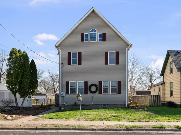 621 S Birchwood Ave, Davenport, IA 52802