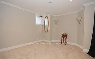 53 Don Valley Dr #BASEMENT — Photo 9