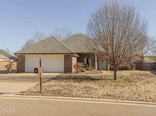 203 Camelot Way, Brandon, MS 39047