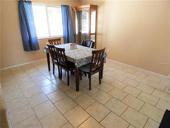 5th image of 5426 Kenwood Dr