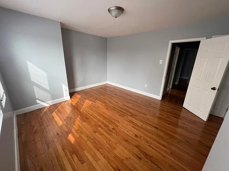1531 Cottman Ave — Photo 27