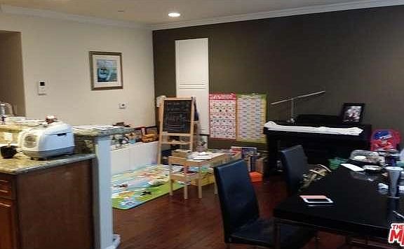 5th image of 436 N Oxford Ave APT 102