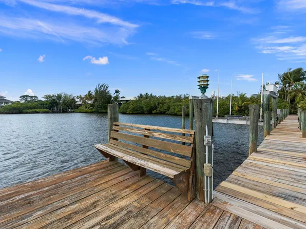 4400 SE Whiticar Way, Stuart, FL 34997