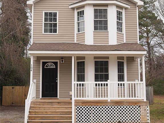 2nd image of 104 Linden St