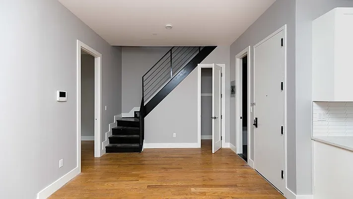 Rented by Nooklyn NYC LLC | media 11