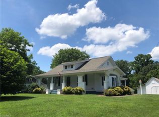 3849 High Point Rd, Winston Salem, NC 27107