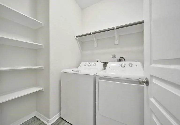 2619 Skyview Silver Dr — Photo 19