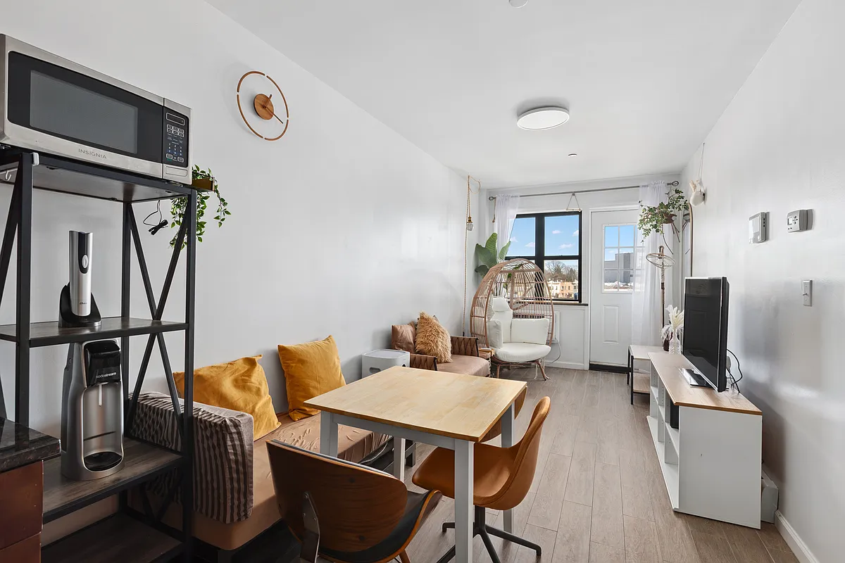 3929 New Utrecht Avenue 4B