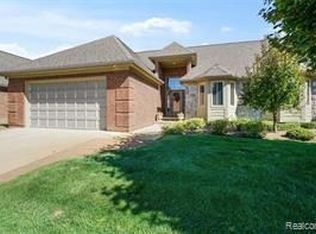 62400 Dana Rose Dr, Washington, MI