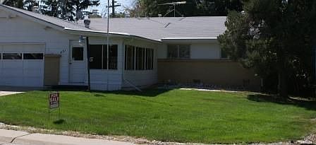 431 S Wheeling way