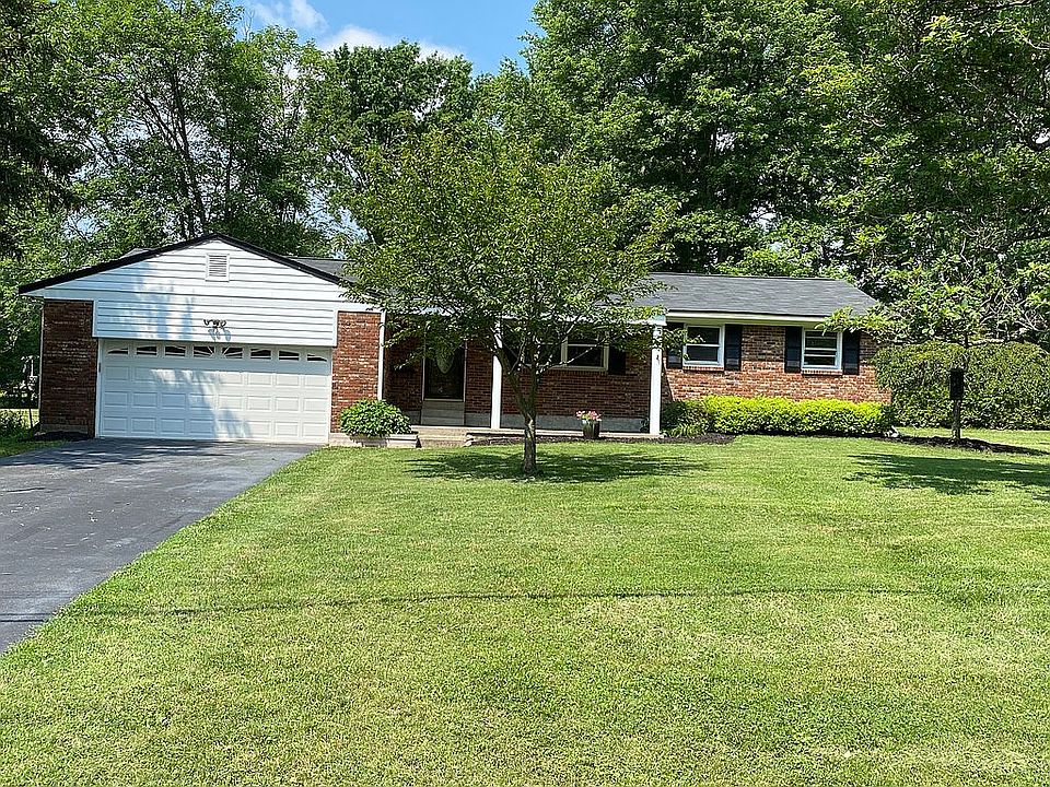 1st image of 5585 Garrett Dr