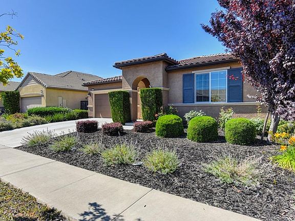 3rd image of 8525 Canary Pine Way