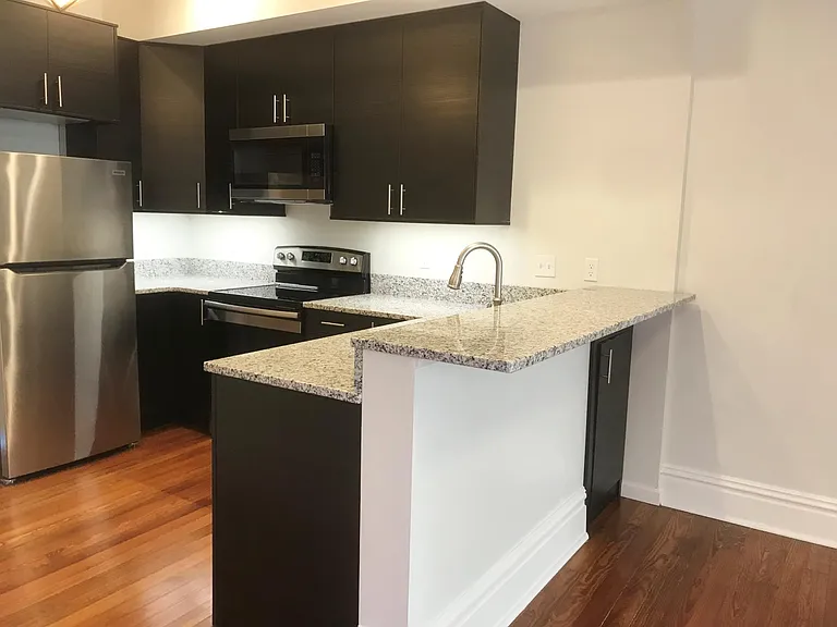 3007 Sidney St #2 — Photo 14