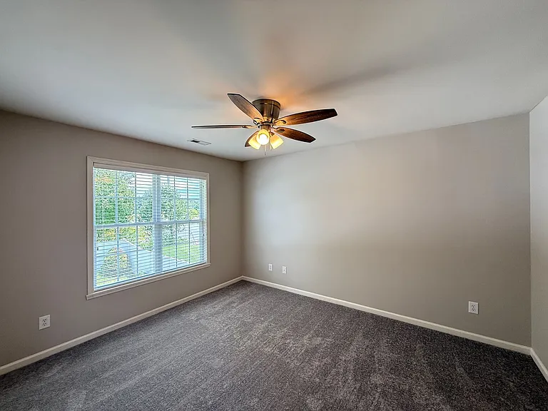2403 Mid Salem Dr — Photo 10