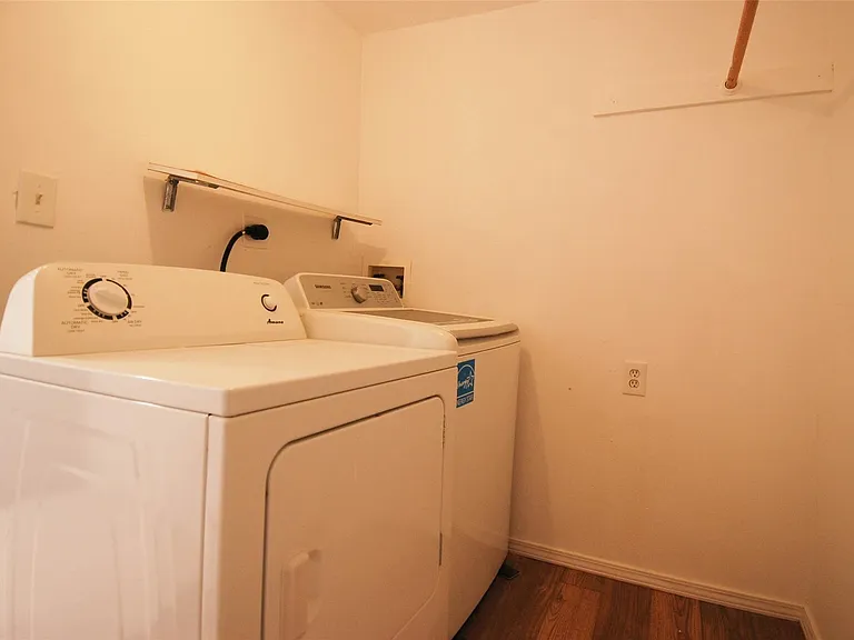 2606 Stanford St #5 — Photo 11
