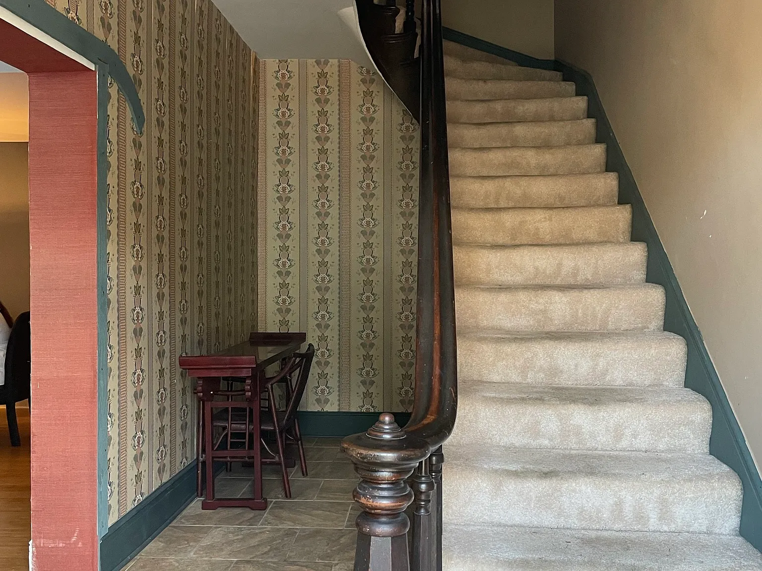 1 bed, 900 sqft, $1,200 — Photo 2