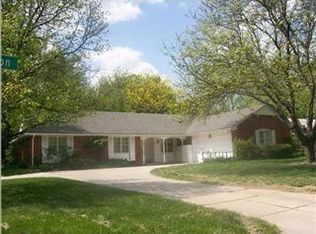 311 N Mission Rd, Wichita, KS 67206