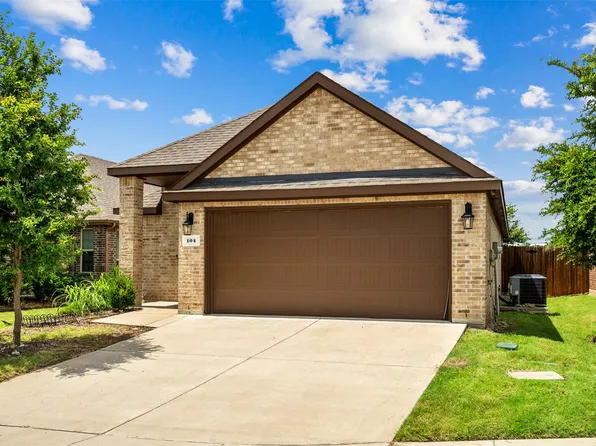 104 Morgan Dr, Red Oak, TX 75154
