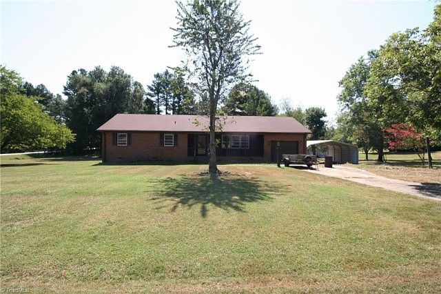 1st image of 5404 Cedar Creek Dr