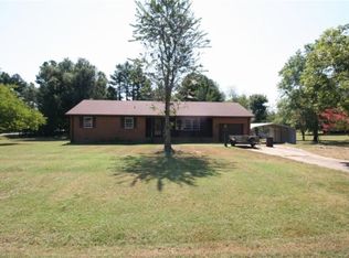 5404 Cedar Creek Dr, Mc Leansville, NC 27301