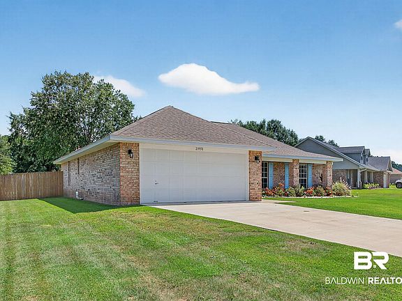 3rd image of 23950 Raynagua Blvd