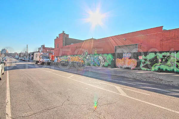 Rented by GTM Property Group  | media 19