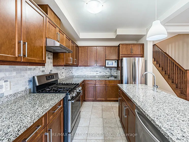 43 Sonoma Valley Cres — Photo 14